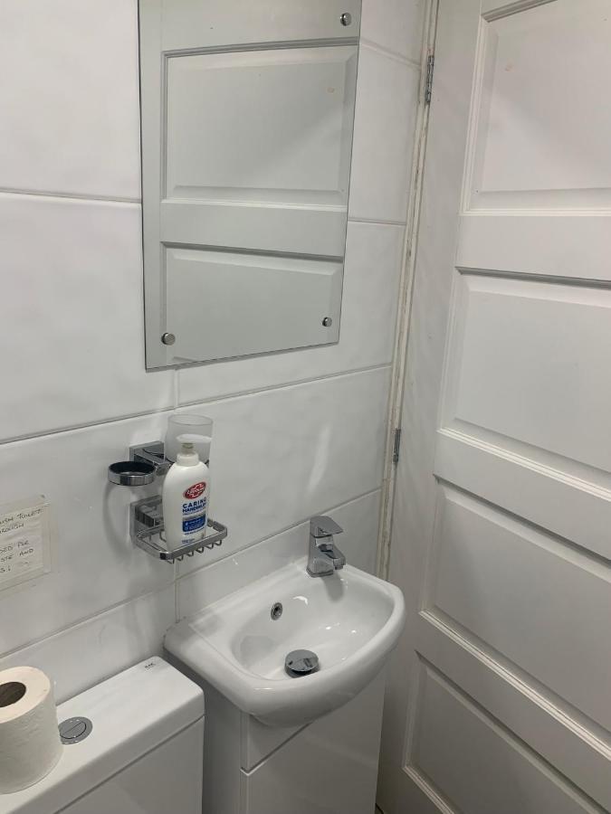Treetops Flat4 Hall Green B28 Μπέρμιγχαμ Εξωτερικό φωτογραφία